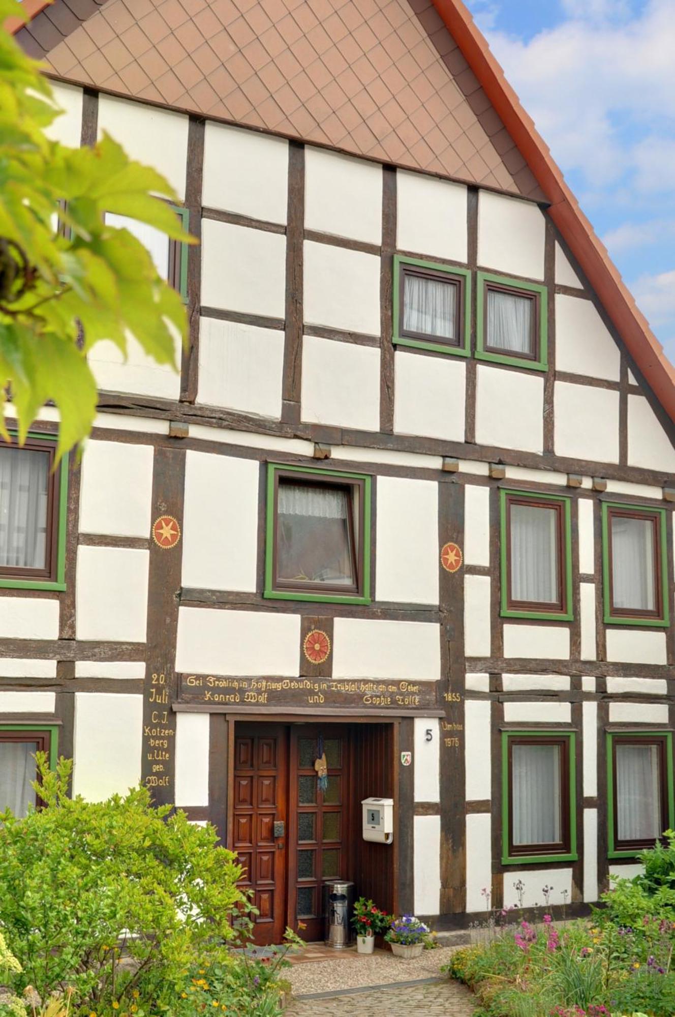 Hotel Schwalenberger Malkasten Schieder-Schwalenberg Esterno foto