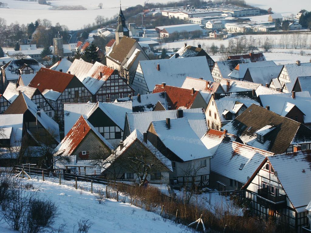 Hotel Schwalenberger Malkasten Schieder-Schwalenberg Esterno foto